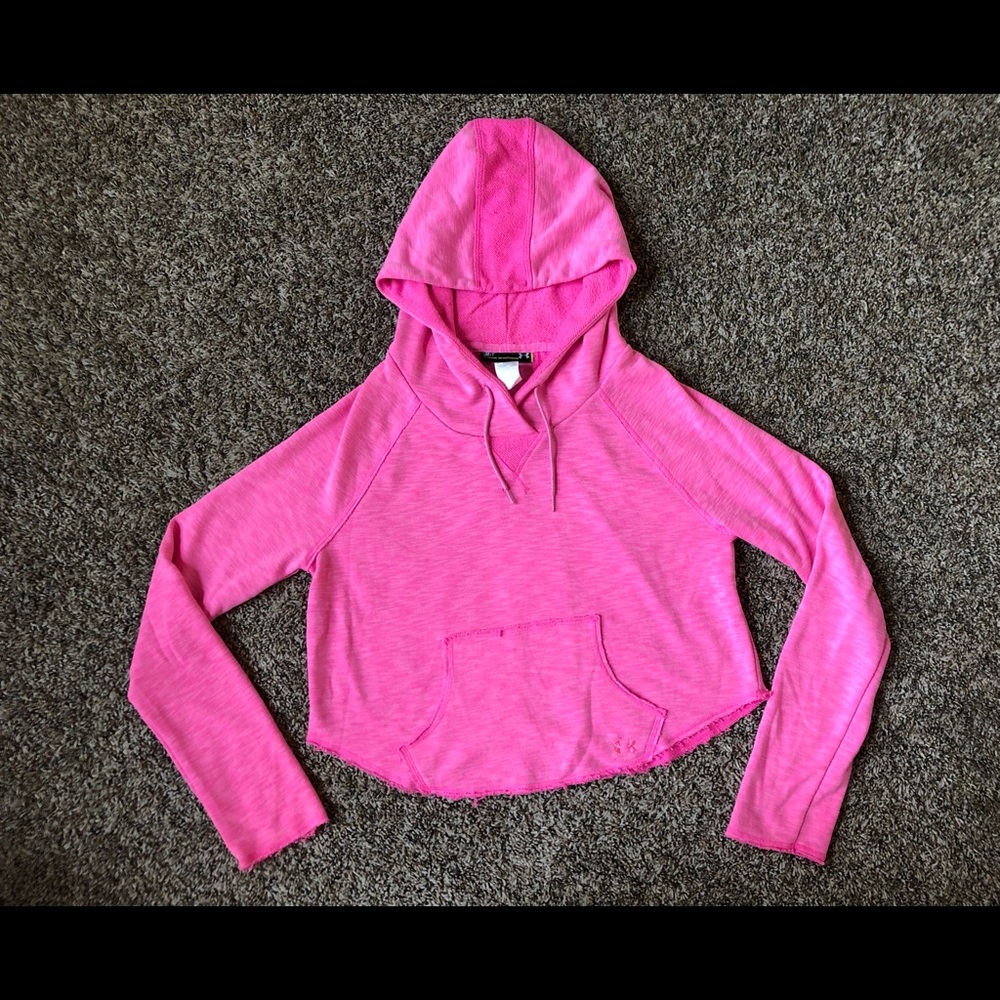 Women’s small cropped Under Armour hoodie